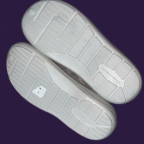 Women’s Skechers Foamies Cozy Camper Natural Moody Skies Size 8 - Picture 7 of 7